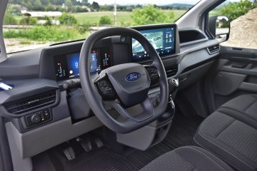 FORD TRANSIT CUSTOM 13