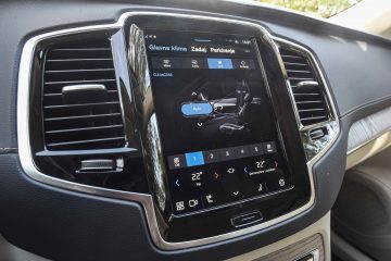 Volvo XC90 PHEV T8 priključni hibrid-22