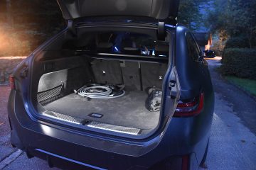 BMW i5 TOURING 26
