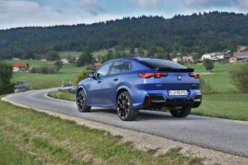BMW X2 05