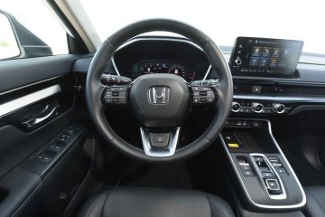 Honda CR-V hibrid notranjost-27