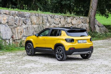 Jeep Avenger 1.2 MHEV blagi hibrid-18