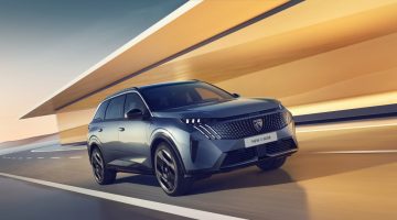 PEUGEOT_E5008_2403STYP_250