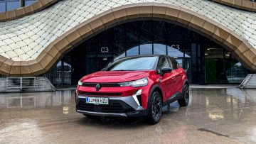 Renault Captur e-tech hybrid avtomobilizem.com-15