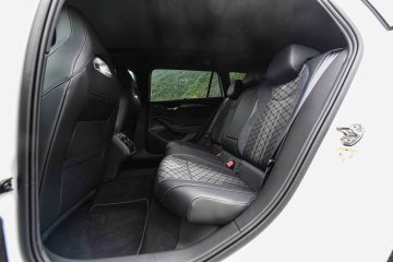 Volkswagen Passat 2.0 TDI avtomobilizem.com-21