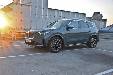 BMW iX1 eDrive20 04