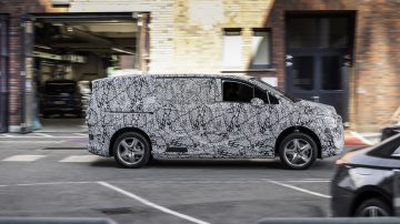 Der nächste Schritt auf dem Weg zur Neuerfindung des Vans: Erste VAN.EA “Erlkönige” startklar The next step on the way to reinventing the van: First VAN.EA prototypes ready to go