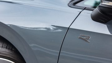 Volkswagen_Golf_15_eTSI_R-Line_53