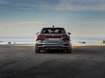 Static photo, Colour: Daytona Grey perl effect