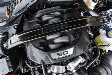 Ford Mustang Dark Horse V8-21