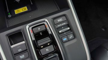 Honda CR-V PHEV avtomobilizem.com-4