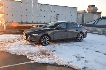 MAZDA 3 SEDAN 09