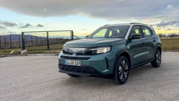opel-frontera-hybrid-ev-18-1600x900