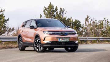 Opel_Grandland_12_Turbo_Hybrid_GS_33