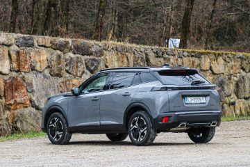 Peugeot 2008 1.2 GT-3
