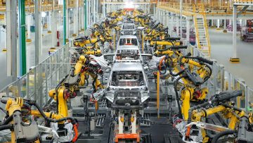 byd-assembly-line
