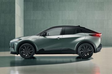 Toyota C-HR+_2