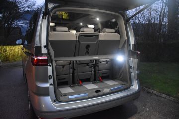 VW MULTIVAN 29