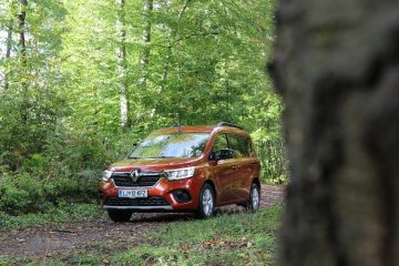 renault-kangoo-potniski-dizel-24