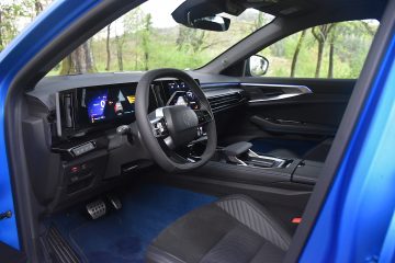 RENAULT RAFALE PHEV 11