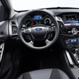 Ford-Focus_2011_1280x960_wallpaper_04