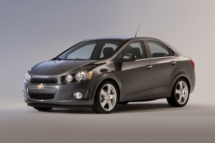 Chevrolet-Sonic_Sedan_2012_1280x960_wallpaper_02
