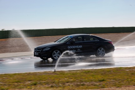 110725_Mercedes-Benz & Goodyear 2