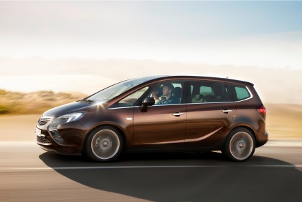 2011 08 16_Opel Zafira Tourer1