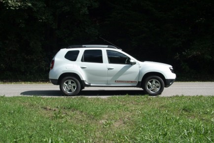 Dacia_duster_15_dCi_4WD_Ambiance_06