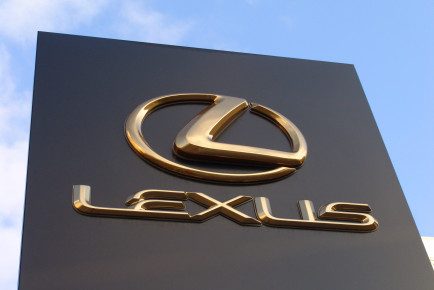 lexus