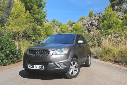 SsangYong-Korando_2011_1600x1200_16 (Medium)