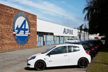 Renault_39183_global_en