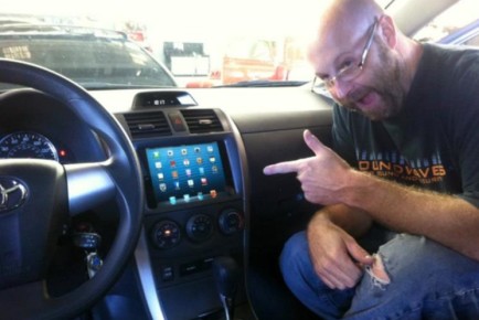 iPad Mini car