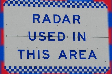 radar-sign-warning-11572143-l
