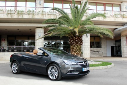 Opel Cascada 1