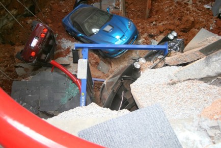 Corvette National Museum accident 1