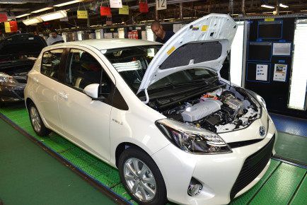 Toyota Yaris 2.5 mio TMMF (1)
