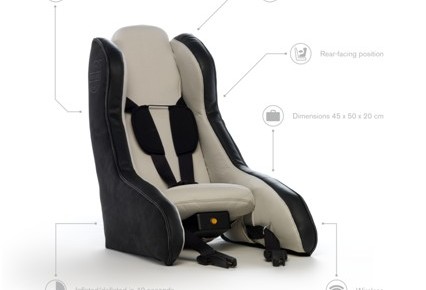 Volvo napihljiv otroški sedež (1)