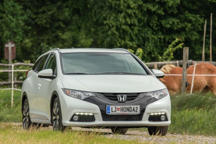 Honda Civic Tourer-1