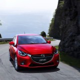 2015-Mazda2-Demio-3