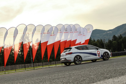 Seat Leon Cupra-1