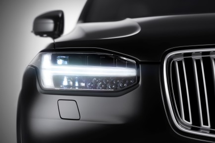 Volvo XC90 SPA (1)