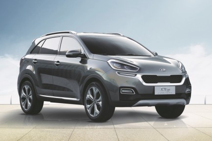 Kia KX3 Concept (front quarter) (Medium)