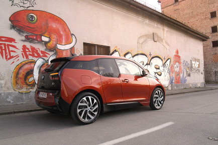 BMW i3 03