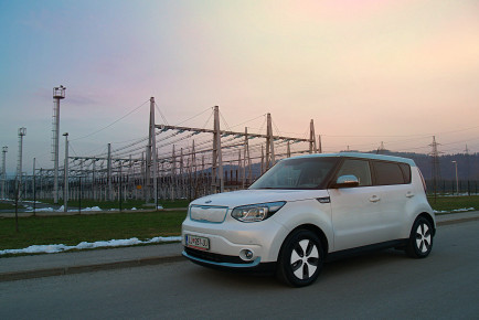 KIA SOUL EV 01