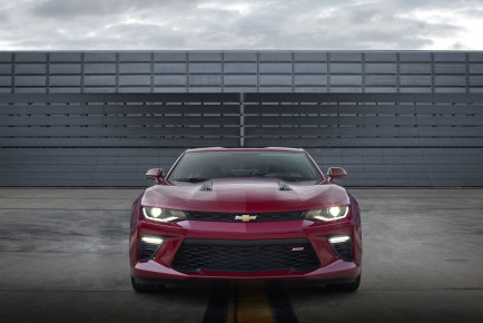 2016-chevrolet-camaro-ss-011-1