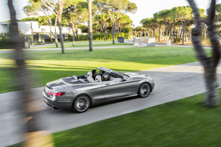 2017-Mercedes-S-Class-Cabriolet-19