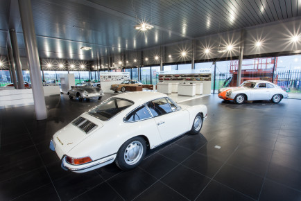 porsche-classic-center-heteren (5)