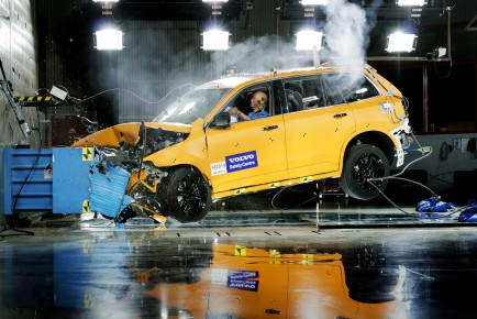 volvo-xc90-euroncap-best-in-class-2