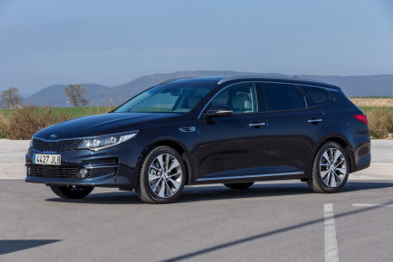 KIA-Optima-Sportswagon-03